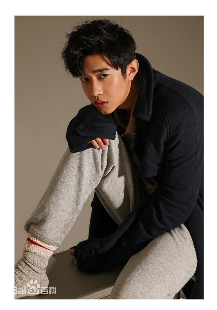 梁靖康精选大衣图册