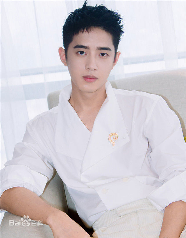 最全梁靖康素颜照