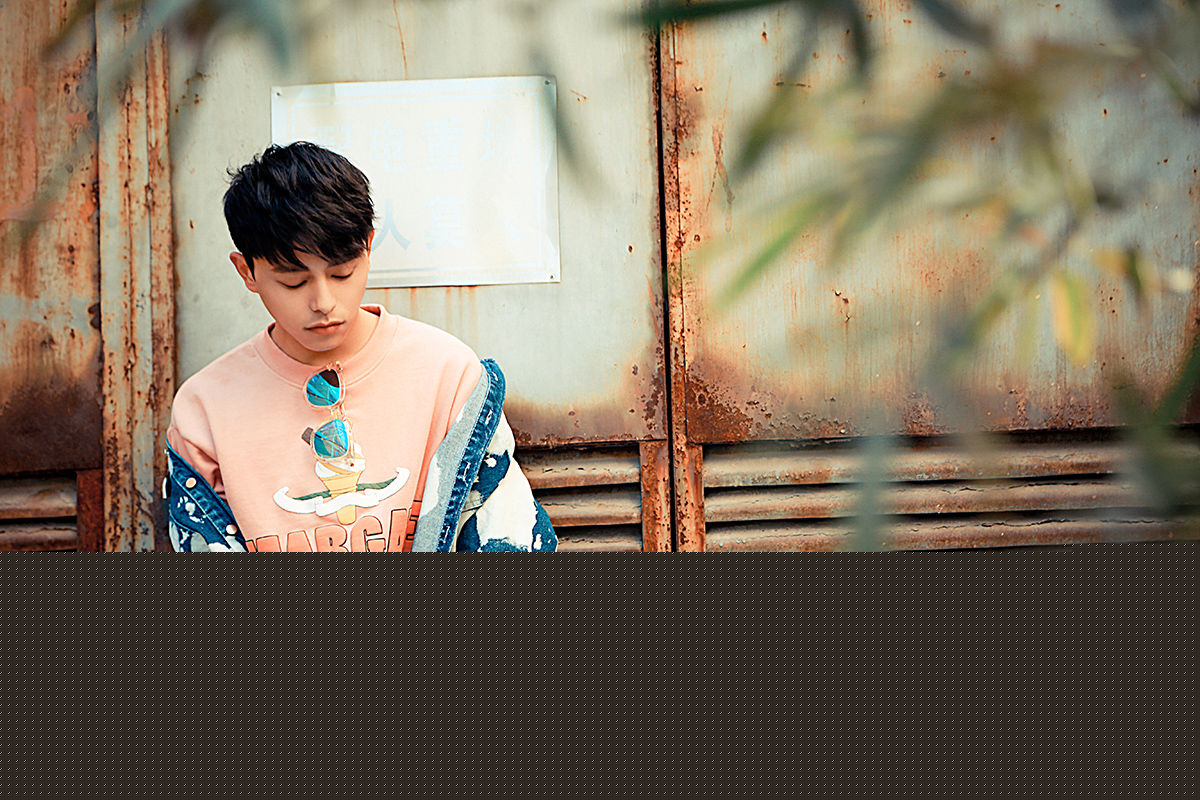 吕炸炸高清照图集