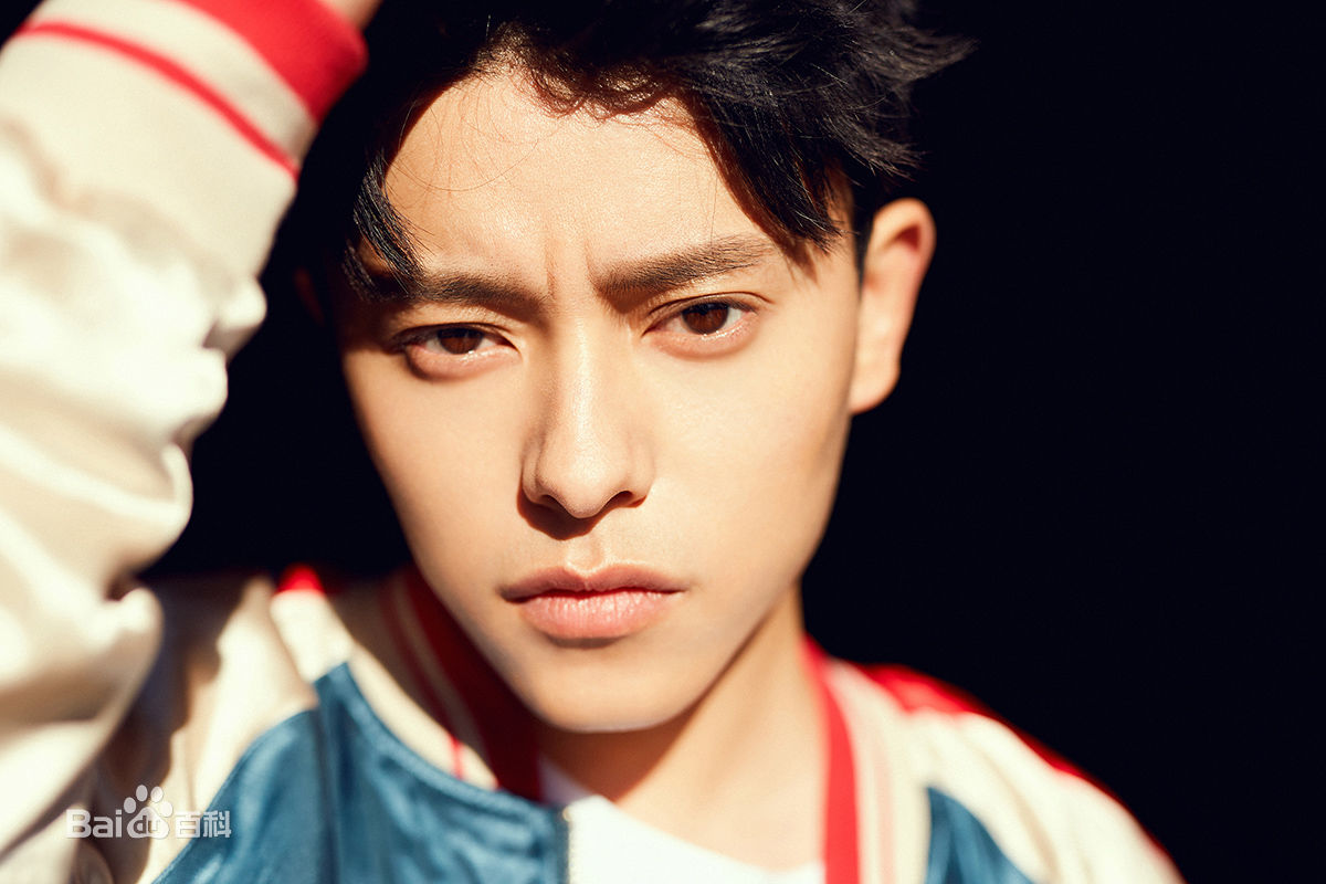 吕炸炸高清照图集