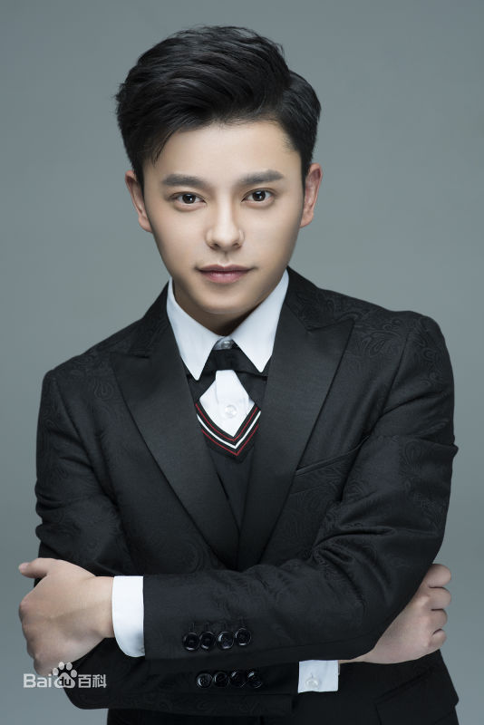 吕炸炸高清照图集