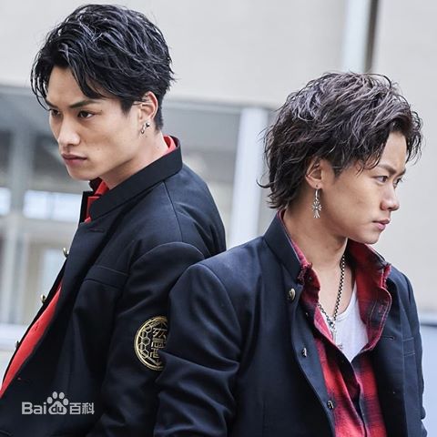 铃木伸之(鈴木伸之、すずき のぶゆき、Suzuki Nobuyuki)在《传奇王子》京极尊人中的