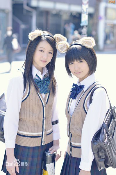 清野菜名(Nana Seino)长发图片图册