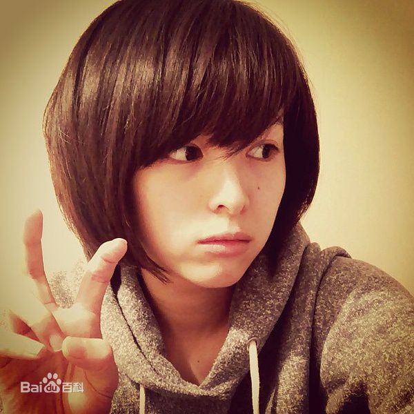 清野菜名(Nana Seino)短发图片图册