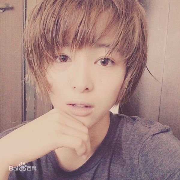 清野菜名(Nana Seino)短发图片图册