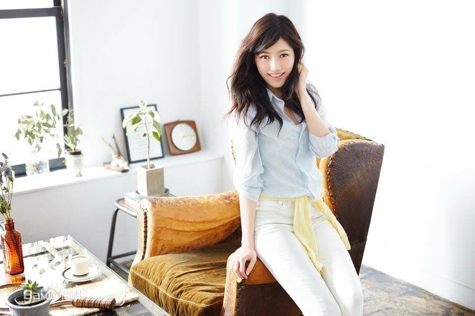 渡边麻友(渡辺麻友（わたなべ まゆ）)麻友美颜相册生活照相册