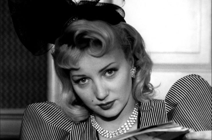 最全宝丽娜 拉芳(Pauline Lafont)壁纸