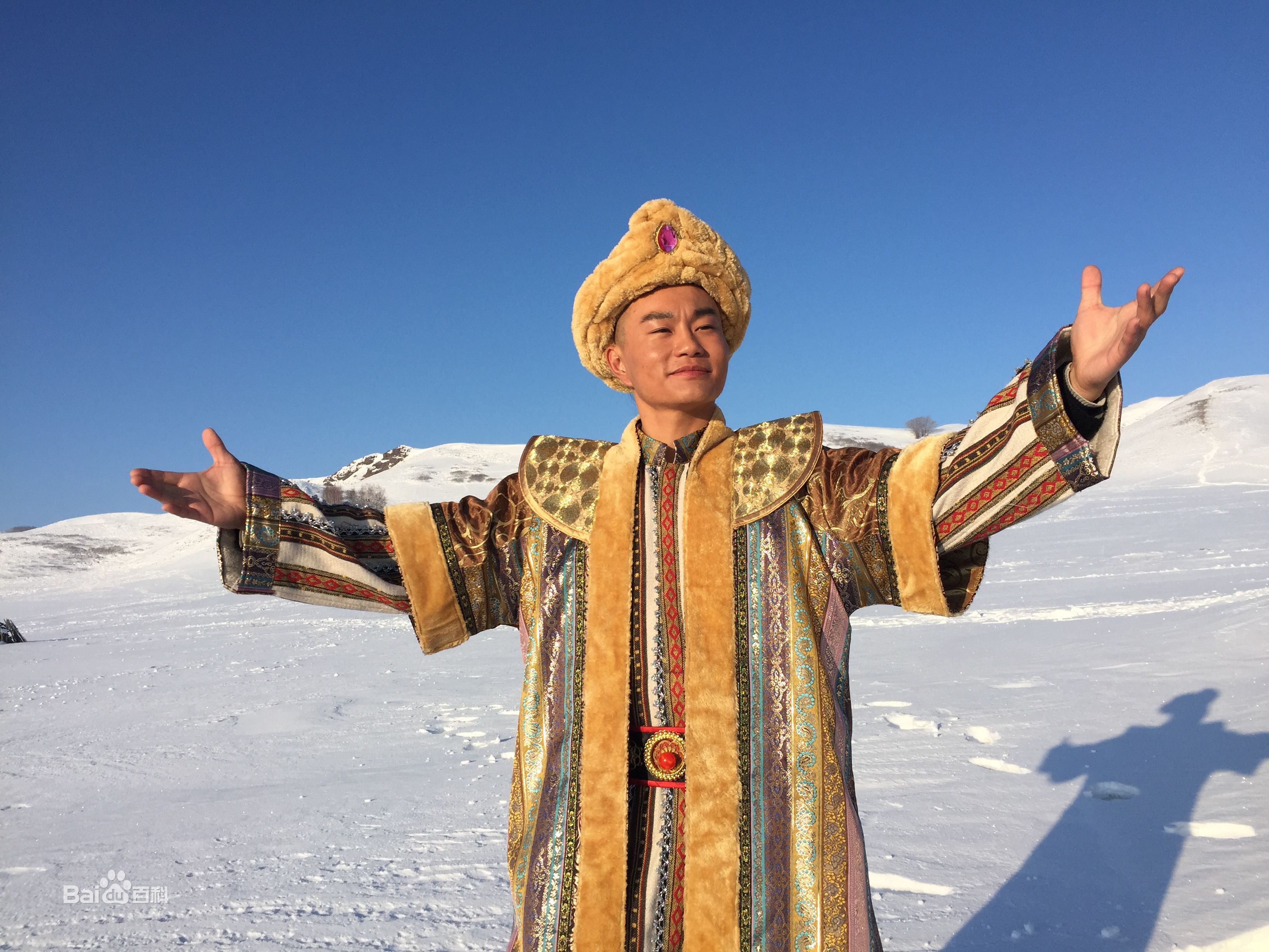 潘元甲古装最新剧照