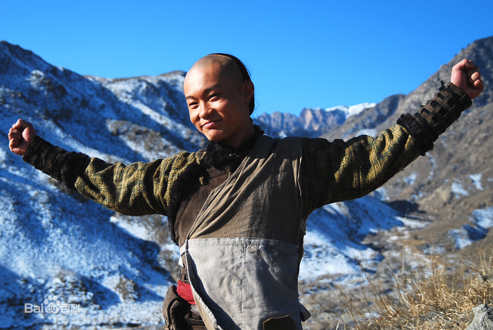 潘元甲古装最新剧照