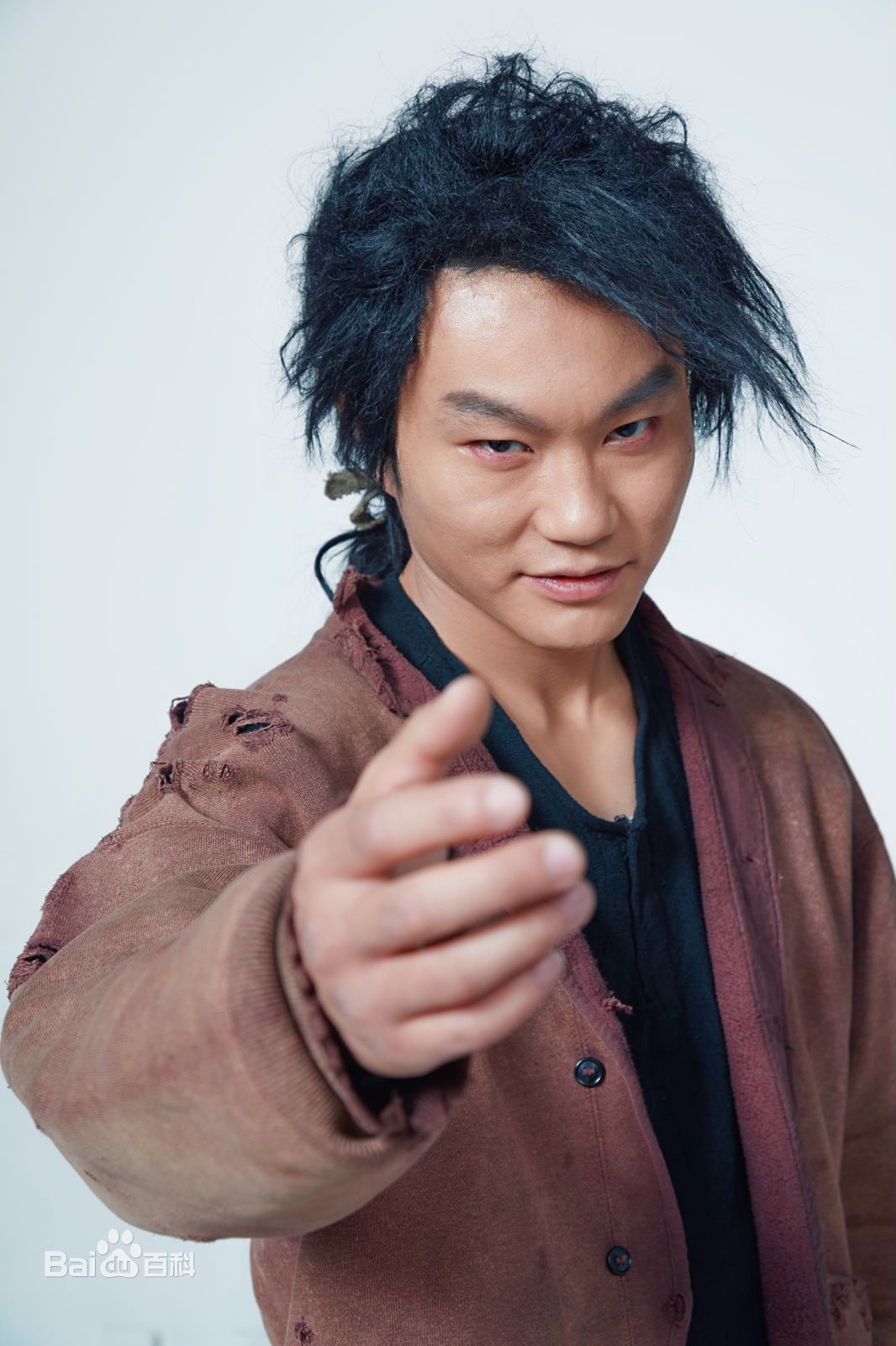 最新潘元甲在《不良神探》中的壁纸