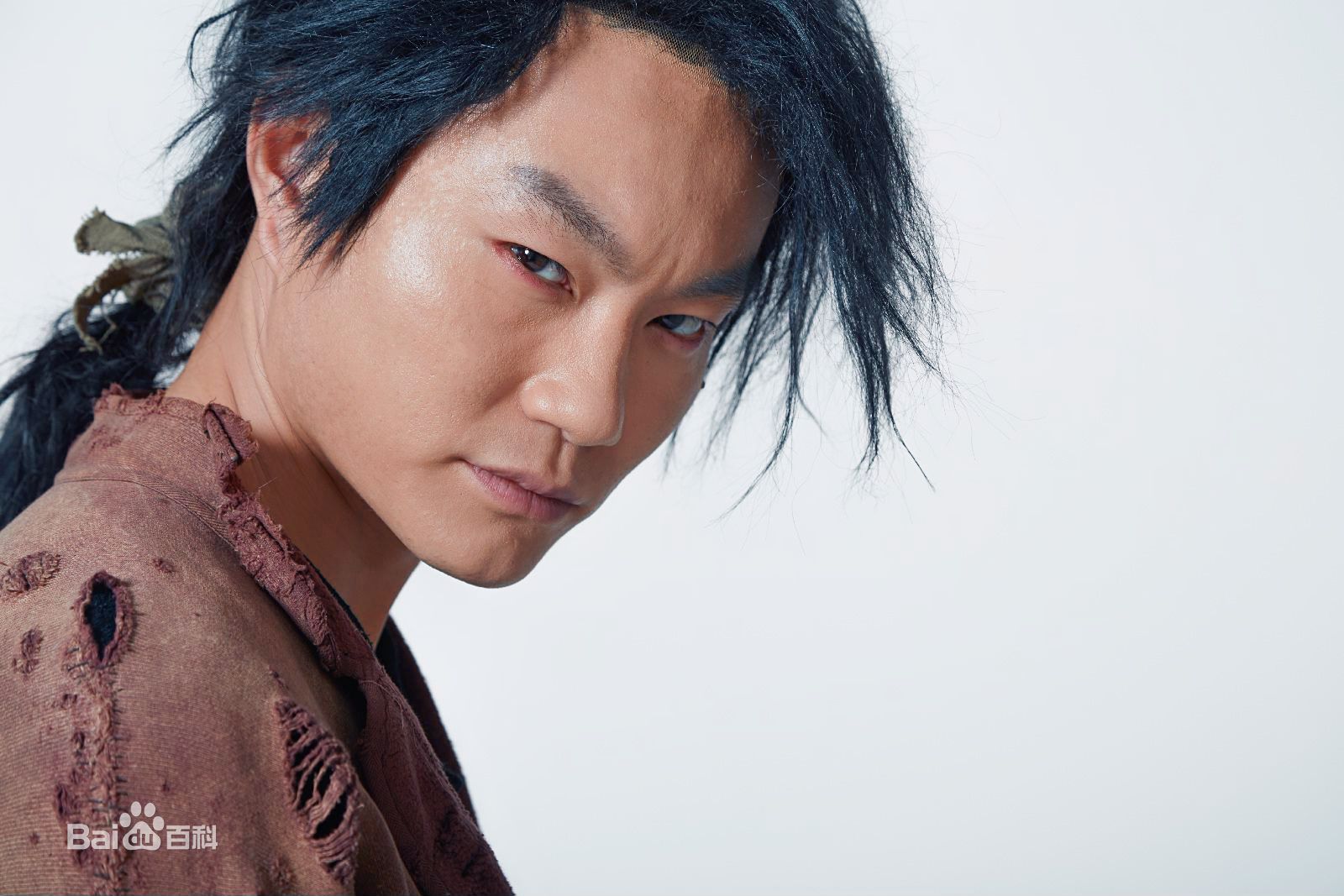 最新潘元甲在《不良神探》中的壁纸