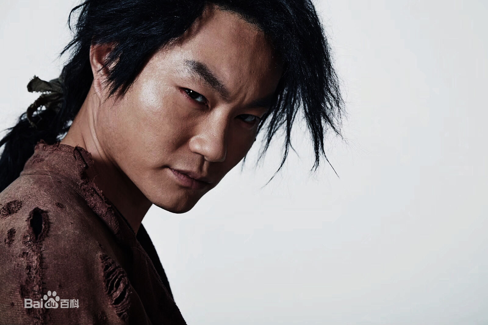 最新潘元甲在《不良神探》中的壁纸