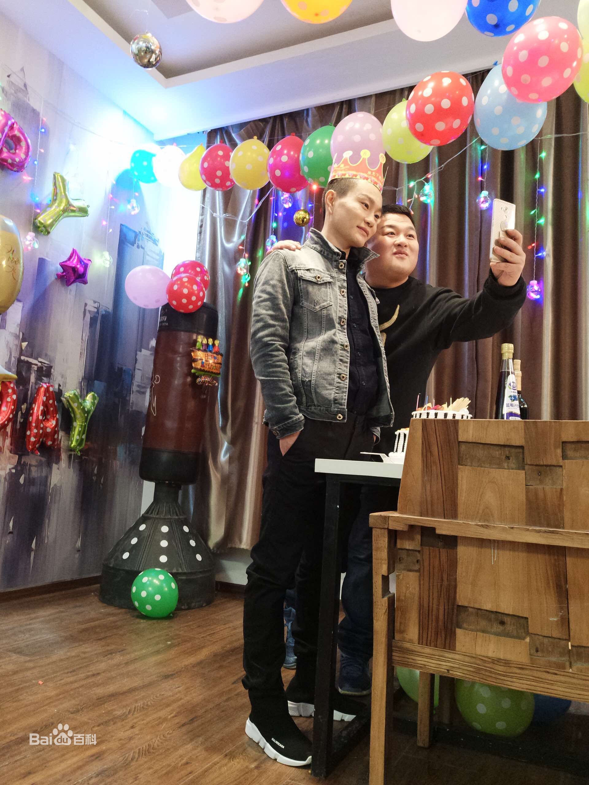 最优质潘元甲在《功夫营救》中的相册