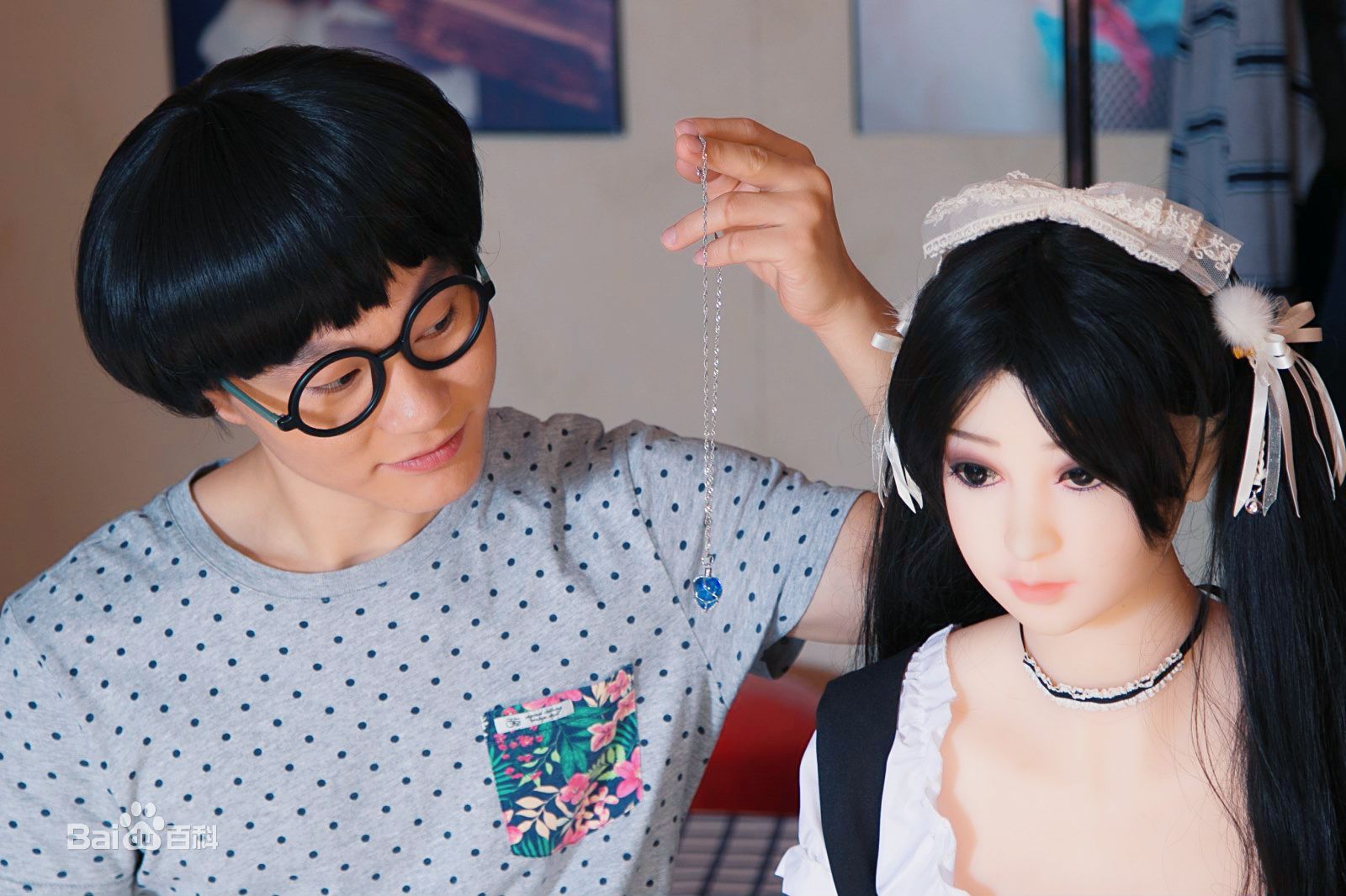 最新潘元甲在《小心单疼君》中的壁纸