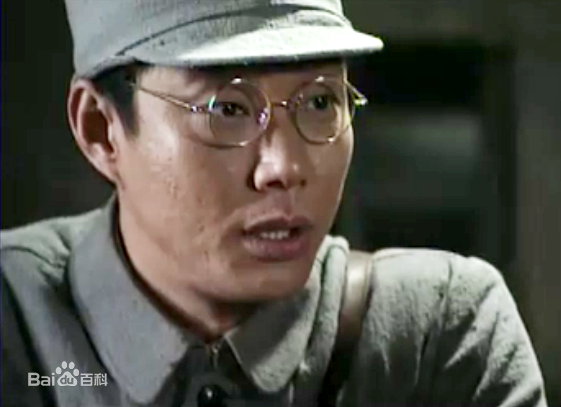 最新褚峰在《雪豹》张仁杰中的壁纸