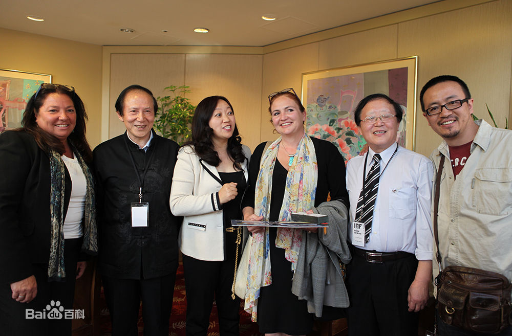 余治林(charles)余导各个时期的工作照素颜照相册