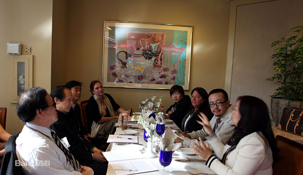 余治林(charles)余导各个时期的工作照素颜照相册