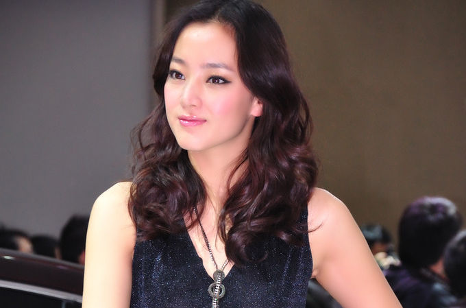 王丽娜前后照片