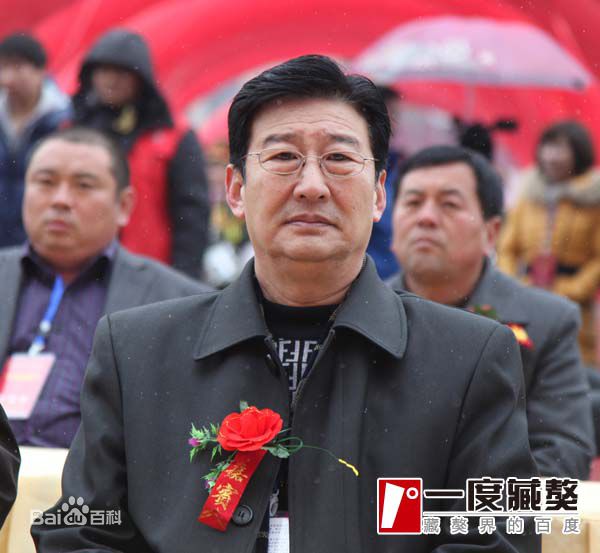 于根艺(Yu Genyi)相声素颜照相册