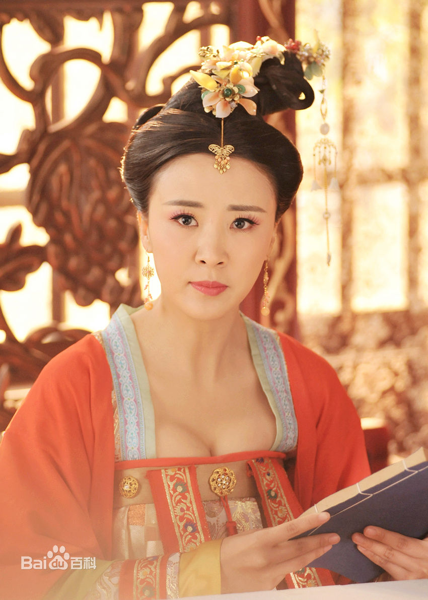 最优质李悦溪在《武媚娘传奇》饰：太子妃中的相册