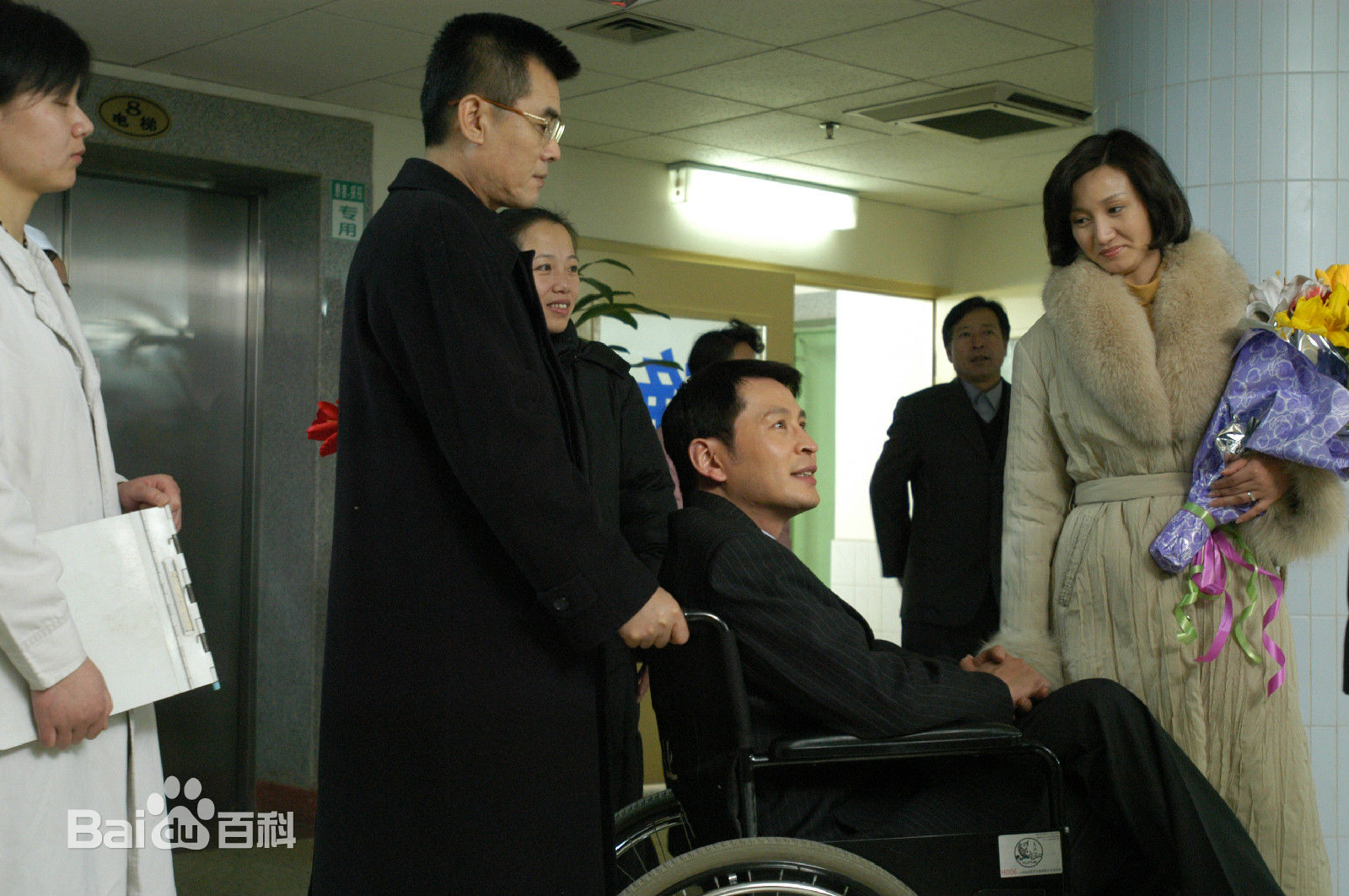 鹿潇桐生活与演艺前后照片