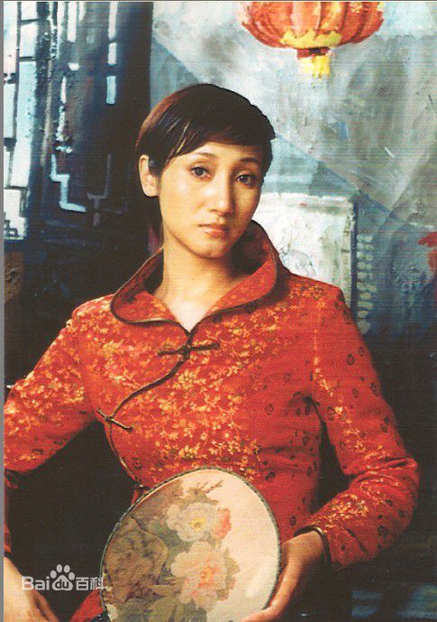 鹿潇桐生活与演艺前后照片