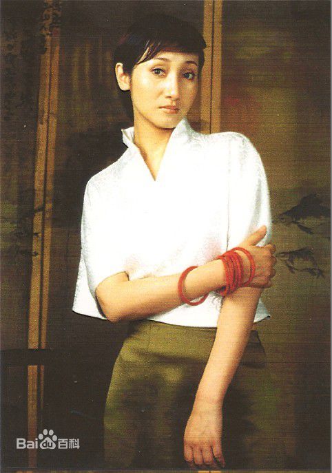 鹿潇桐生活与演艺前后照片