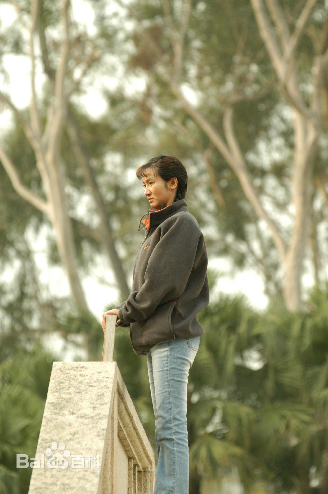 鹿潇桐生活与演艺前后照片