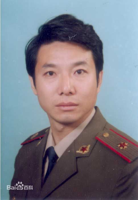 荆明华个人生活照图片图集