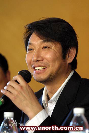 荆明华个人生活照图片图集