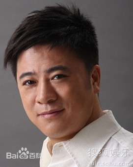 最新肖显鹏性感图片