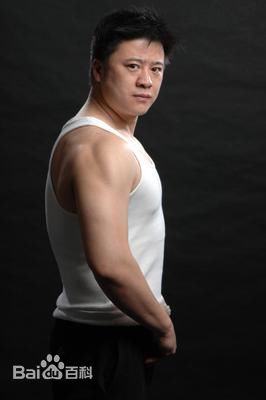 最新肖显鹏性感图片