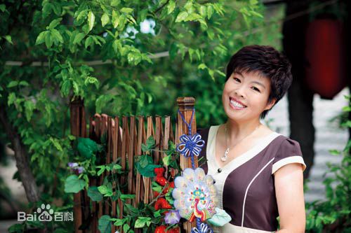 高清于丹性感图片