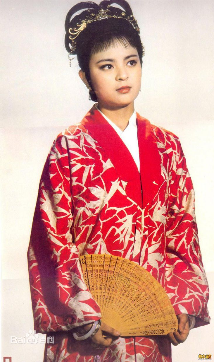 东方闻樱《红楼梦》贾探春精选剧照