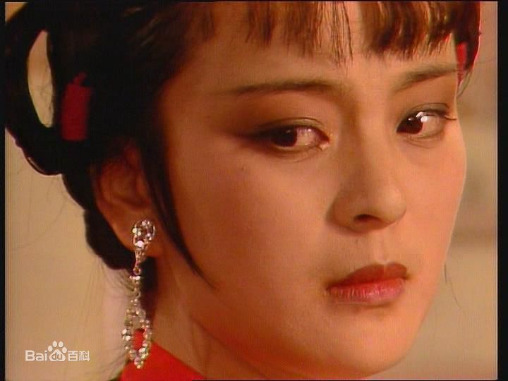 东方闻樱《红楼梦》贾探春精选剧照