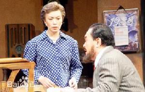 最新龚丽君在在话剧《屠夫》中饰比内尔中的壁纸