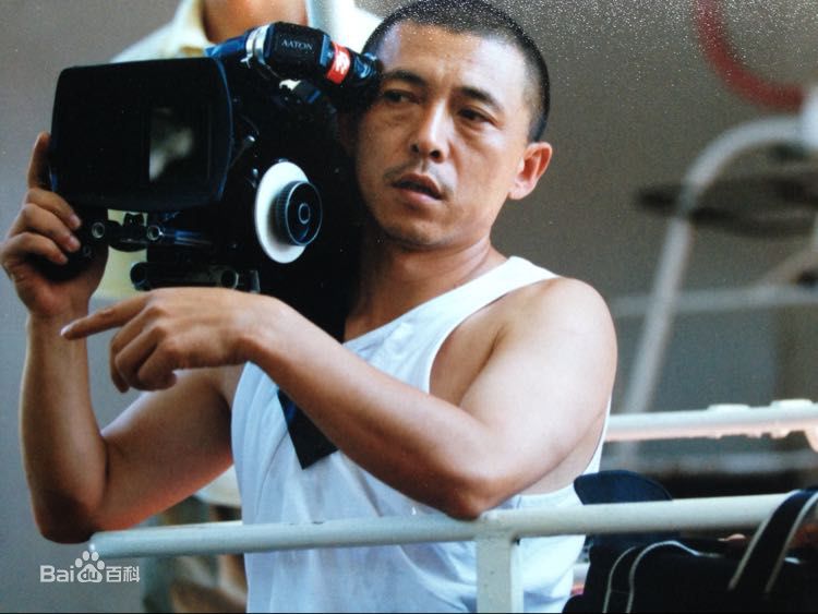 高清郑桦性感图片