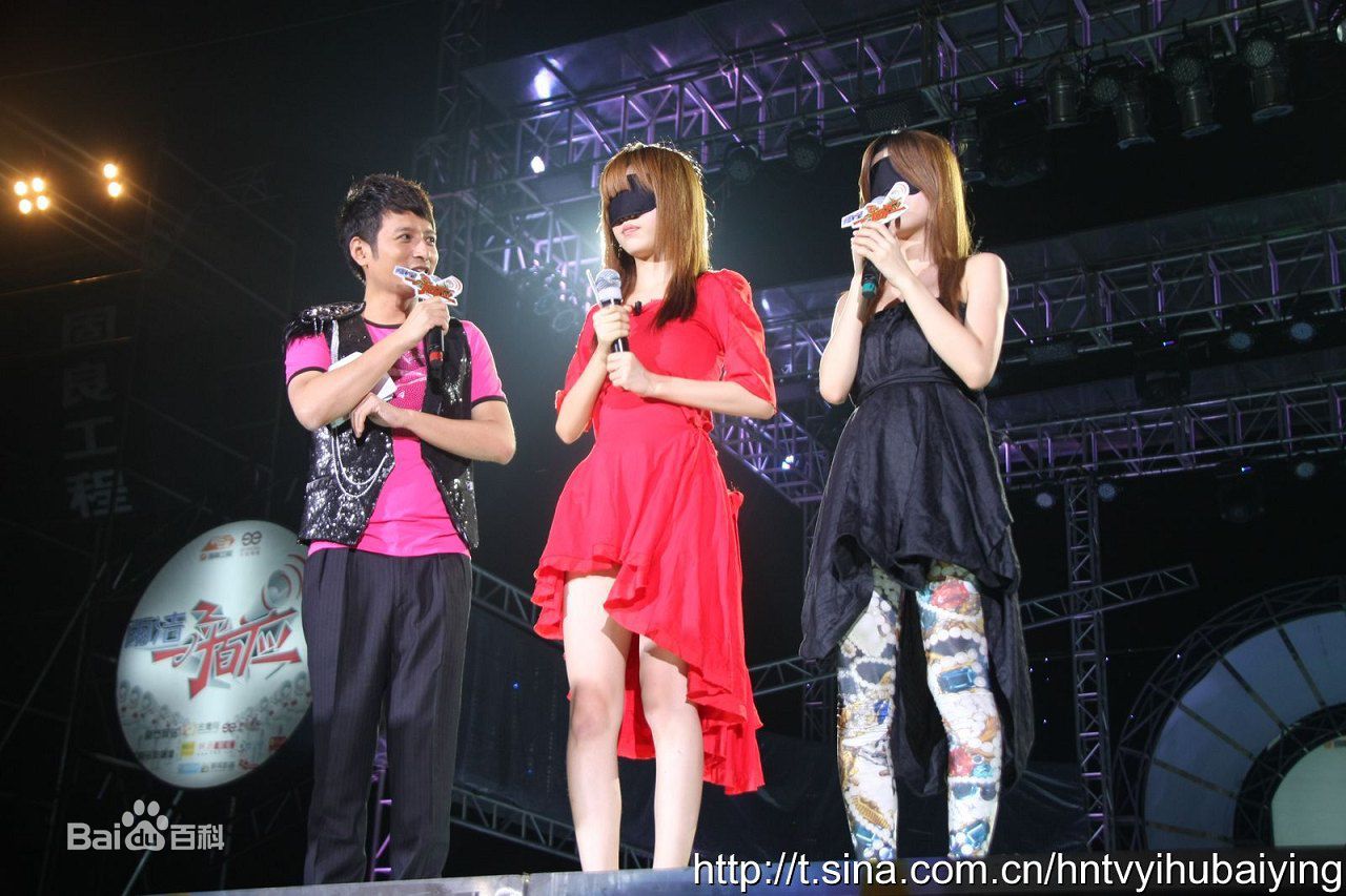 孙涵&孙雨、白纬芬&白纬玲(BY2)一呼百应武汉成都壁纸壁纸