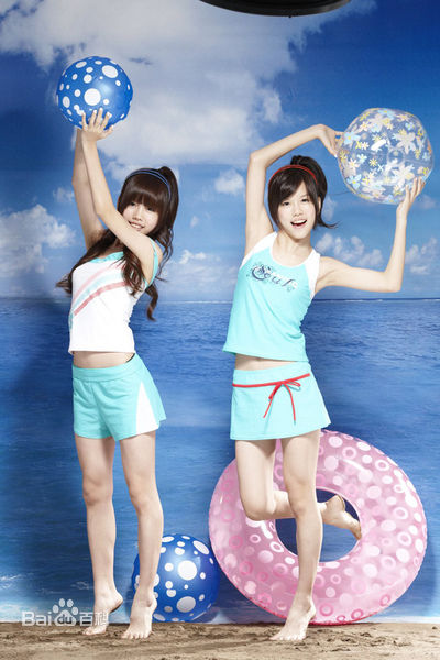 孙涵&孙雨、白纬芬&白纬玲(BY2)精选by21图册