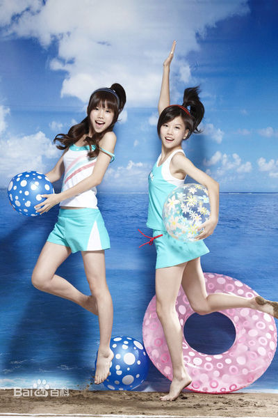 孙涵&孙雨、白纬芬&白纬玲(BY2)精选by21图册