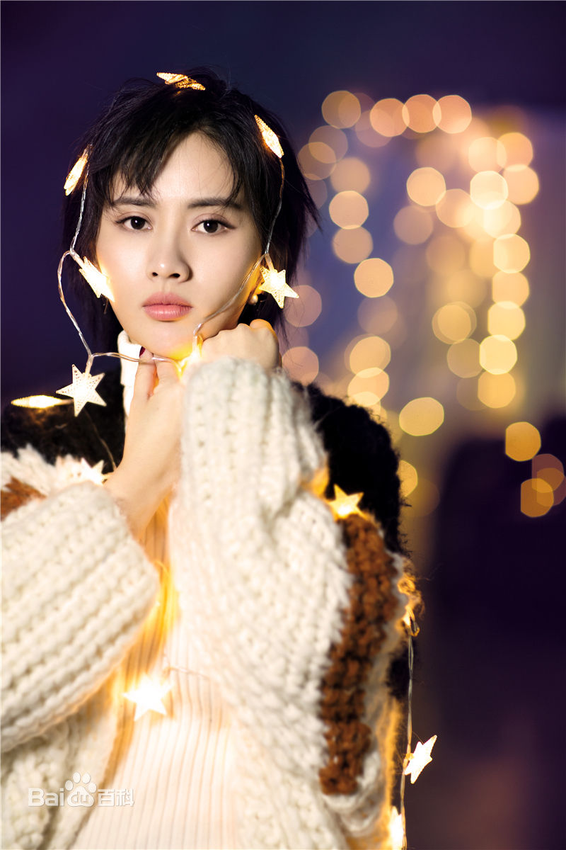 高清梁缘(lyna)图片