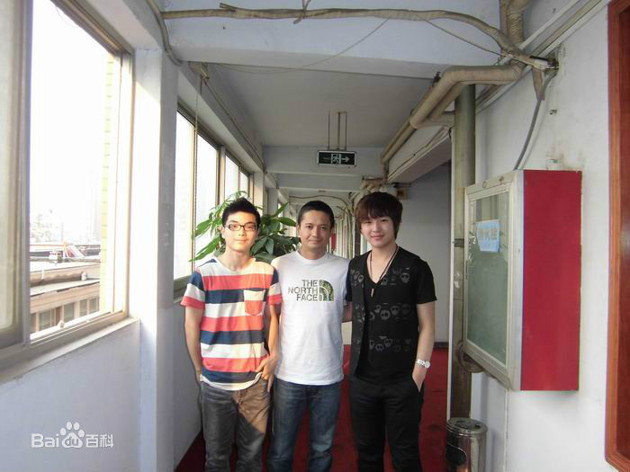 山崎敬一(Yamazaki Keiichi)东阳日语学校形象代言人壁纸壁纸