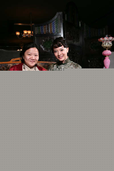 洪晃(Hung Huang)生活照素颜照壁纸