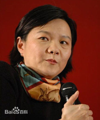 洪晃(Hung Huang)生活照素颜照壁纸