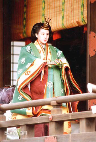 雅子(まさこ)婚礼照素颜照壁纸