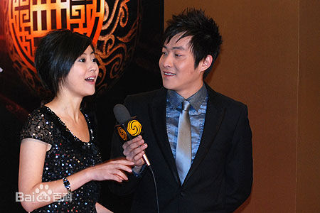 杨舒(Susie（英文名）)主持节目素颜照相册