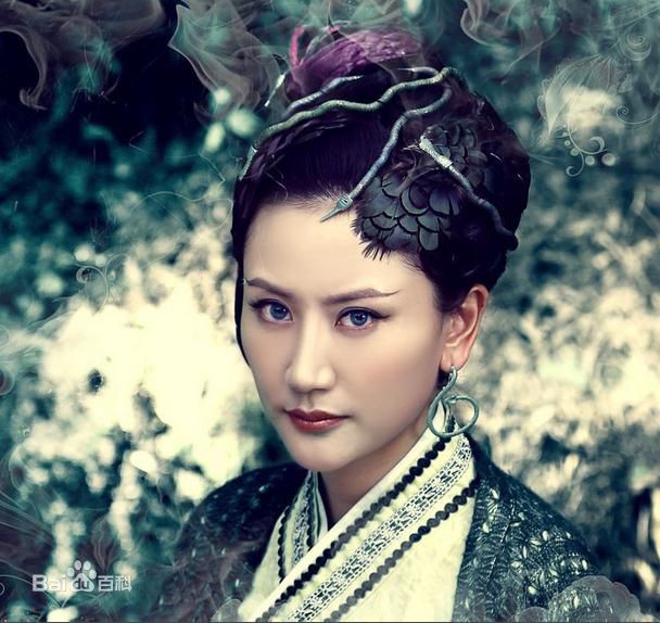 刘迪妮古装素颜照相册