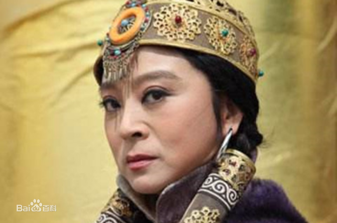 最新蔡雯艳性感图片