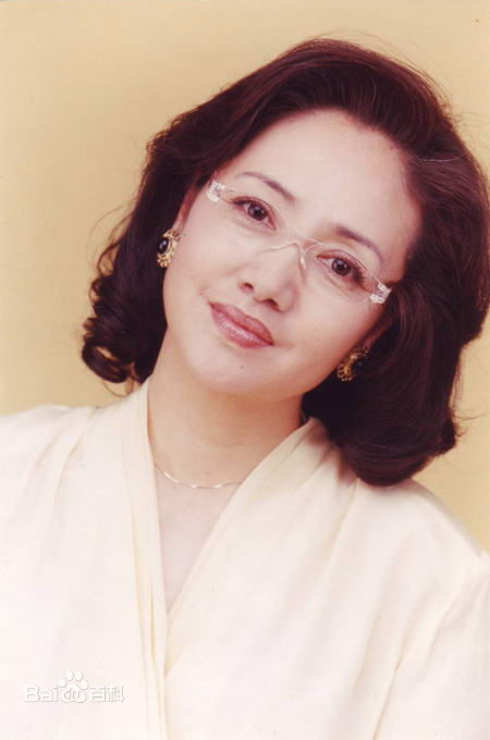 高清李野萍性感图片