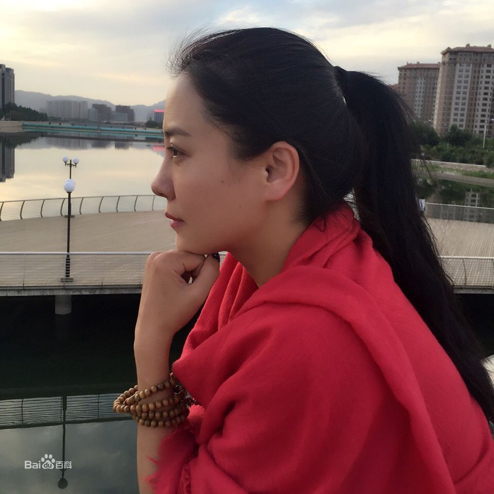 李晓红生活照性感图片图集